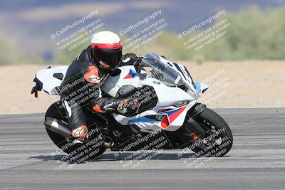 media/Nov-16-2025-Race Pace (Sun) [[8c5fa54630]]/Verified Riders/5-Turn 9 (1135am)/